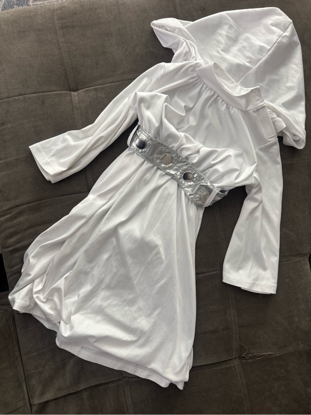 Size 4 Disney Princess Leia Hooded White Dress with Metallic Belt
